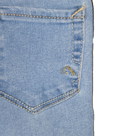 JORDACHE Light Wash Jeggings with Back Pockets - Picture 4 of 5